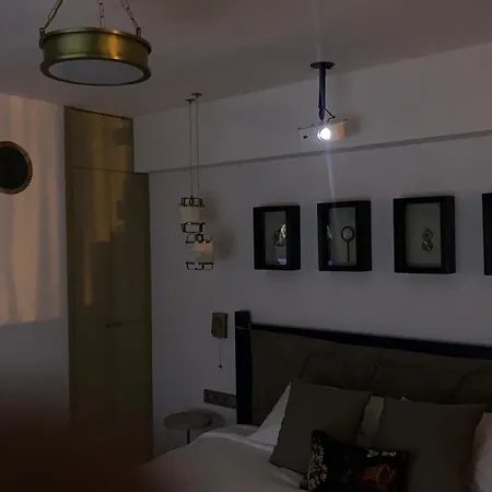 Deluxe At The Seaside In Pasaport Alsancak شقة إزمير