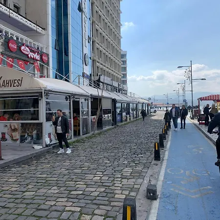 Deluxe At The Seaside In Pasaport Alsancak * Izmir