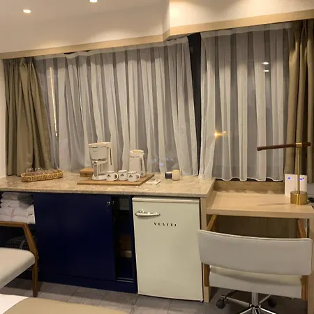 Deluxe At The Seaside In Pasaport Alsancak *